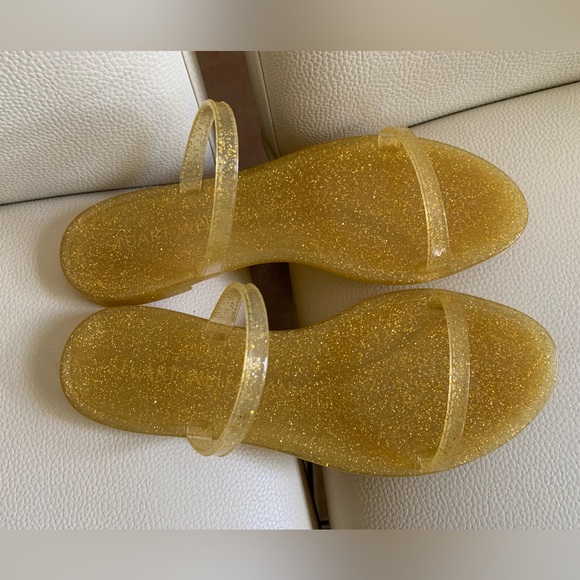 ❤️HP❤️NWOB Stuart Weitzman Sawyer Slide Sandal in Gold - Picture 12 of 16